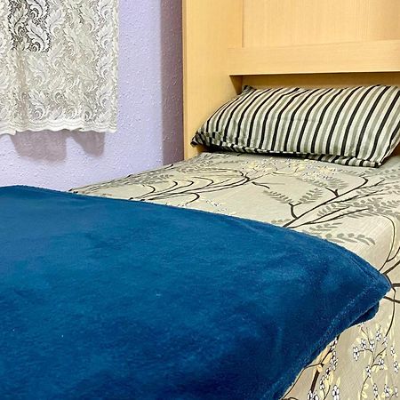Habitacion Barato En Piso Familiar Compartido El Centro De La Ciudad Cerca De La Estacion De Autobuses 塔拉戈纳 外观 照片